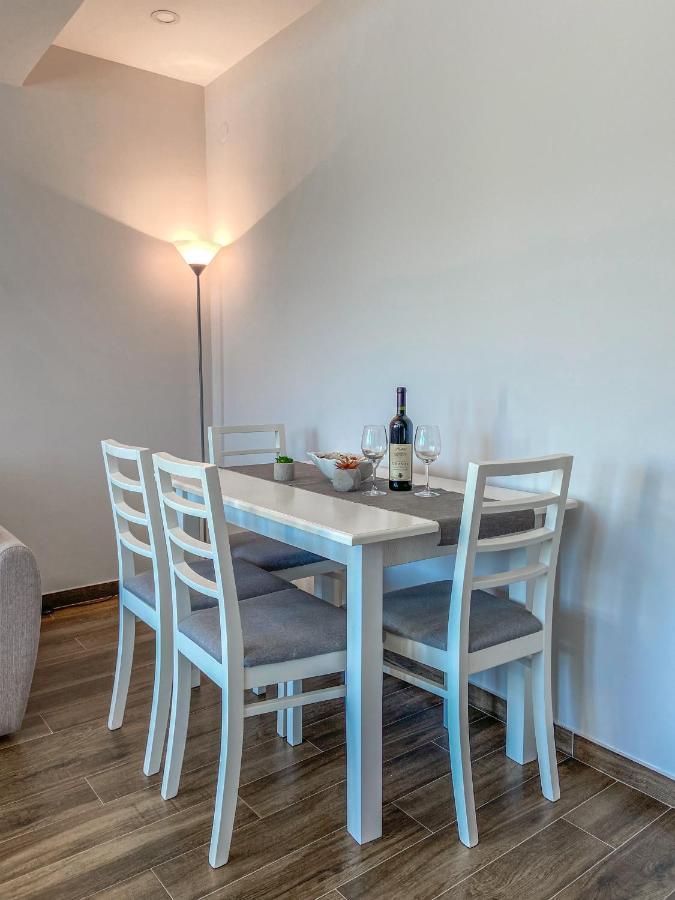 Timea Apartment Tivat Zewnętrze zdjęcie